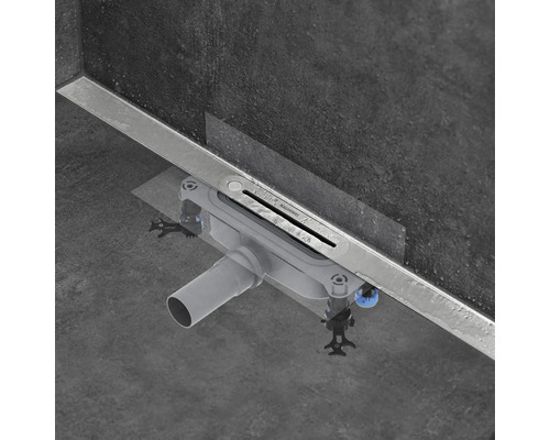 Douchegoot met afvoergarnituur voor installatie in de badkamer