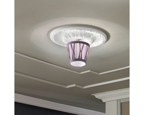 Plafondlamp met rozet en lampenkap aan kamerplafond