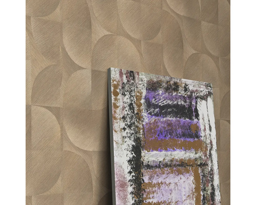 Close-up van een wand met patroon met een abstract kunstwerk