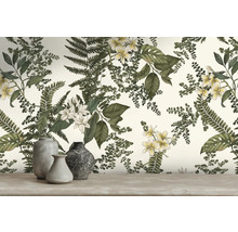 Decoratief behang met plantenmotief en vazen op de voorgrond