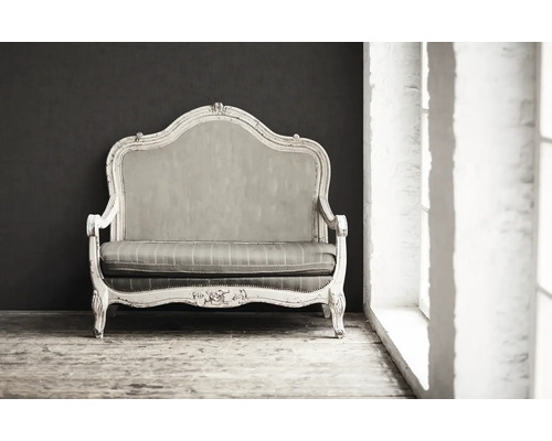 Antieke sofa met houten frame en stoffen bekleding