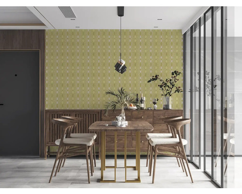 Eetkamer met eettafel, stoelen en patroonbehang