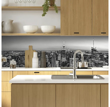 Keukenachterwand met een zwart-wit motief van de skyline van New York.
