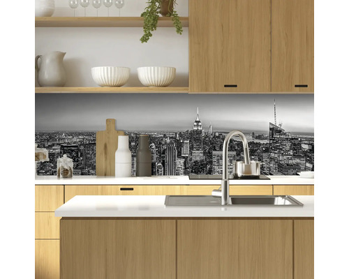 Keukenachterwand met een zwart-wit motief van de skyline van New York.