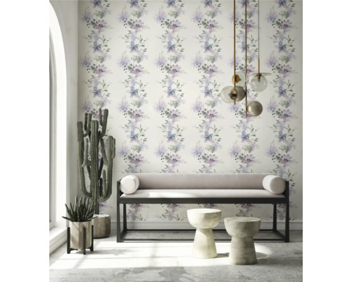 Interieurontwerp met bloemenbehang, bank, tafel en kamerplanten