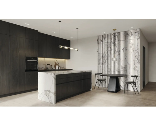 Moderne keuken met kookeiland, eettafel en stoelen