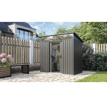 Metalen tuinhuis met schuifdeur en bovenlicht in de tuin