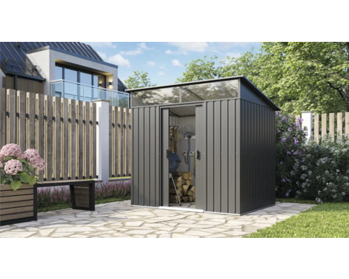 Tuinscene met tuinhuis, tuinbank en plantenbak