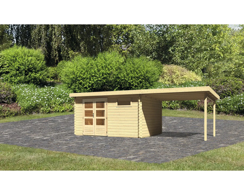 Houten tuinhuis met carport in de tuin