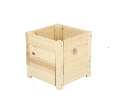 Vierkante plantenbak van hout