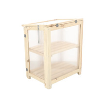 Houten plantenbak met planken en lichtdoorlatende wanden