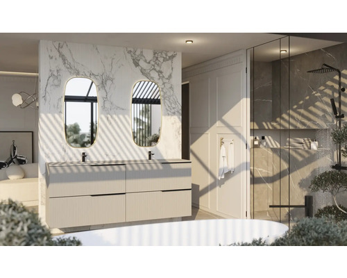 Moderne badkamer met dubbele wastafel, ovale spiegels en douche met glazen wand.