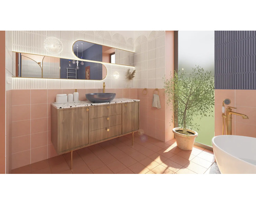 Badkamer met wastafel, spiegel en decoraties in een badkamerontwerp