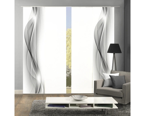 Schuifgordijn met abstract patroon in een woonkamer