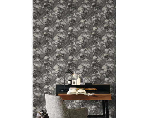 Werkkamer met donker patroon junglebehang