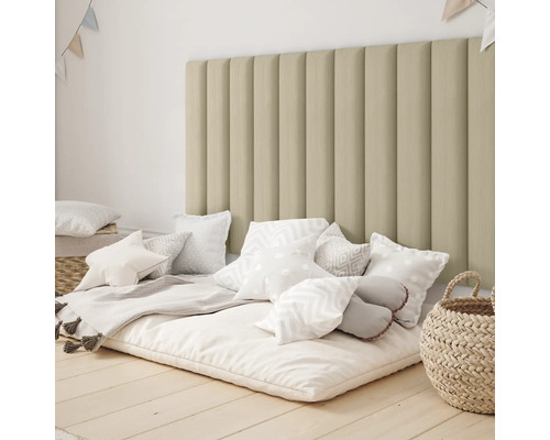 MOLLIS Wandkussen Corduroy ribbel beige 15x90 cm Scene met gestoffeerd hoofdeinde, matras en kussens in een kinderkamer