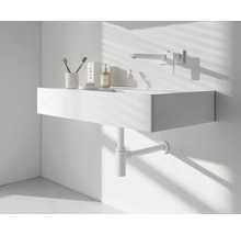 Moderne badkamer met wastafel, kraan en sifon