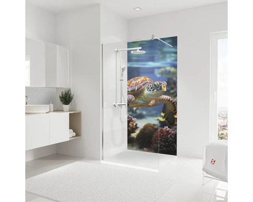 Lichte badkamer met douche en schildpaddenmotief