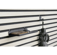 Wandpaneel met plank, sleutels, portemonnee en paraplu