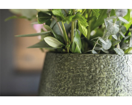 Decoratieve bloemenvaas met bloemstuk