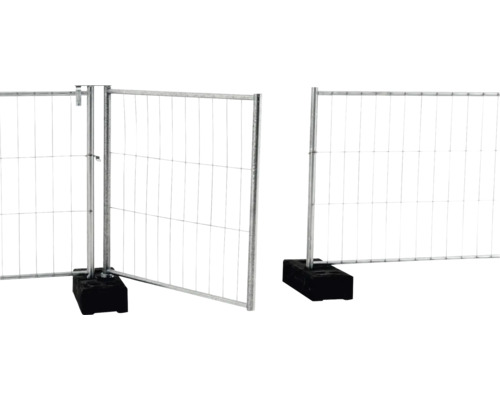 Bouwhek met bouwheetvoet voor de beveiliging van bouwplaatsen