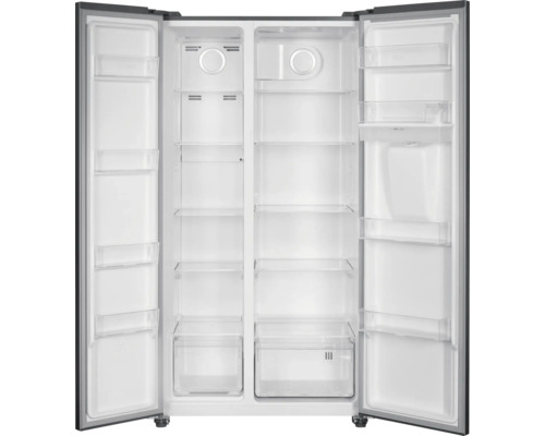 Geopende side-by-side koelkast met planken en laden