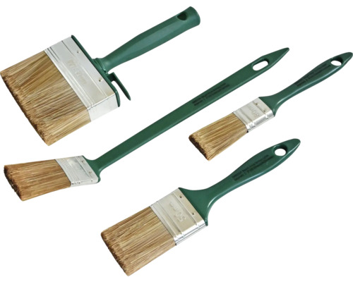 Diverse verfkwasten en platte kwasten voor schilderwerkzaamheden