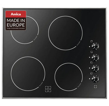 Amica kookplaat met vier kookzones en bedieningsknoppen