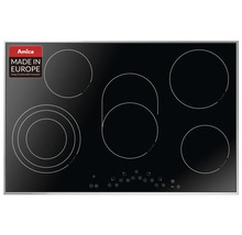 Amica kookplaat met vijf kookzones en bedieningselementen