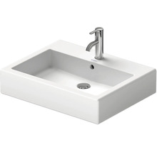 Wastafel van keramiek met kraan