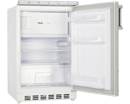 Geopende witte koelkast met vriesvak