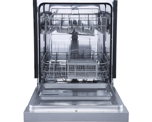 Geopende vaatwasser met rekken