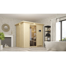 Badkamer met sauna, bad en plank