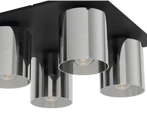 Plafondlamp met vier lampenkappen
