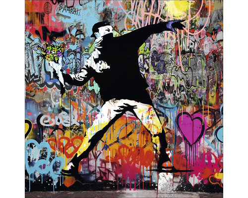 Banksy kunstdruk met graffiti achtergrond en man die een boeket bloemen gooit