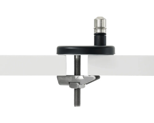 Detailopname van een tafelbevestigingsset