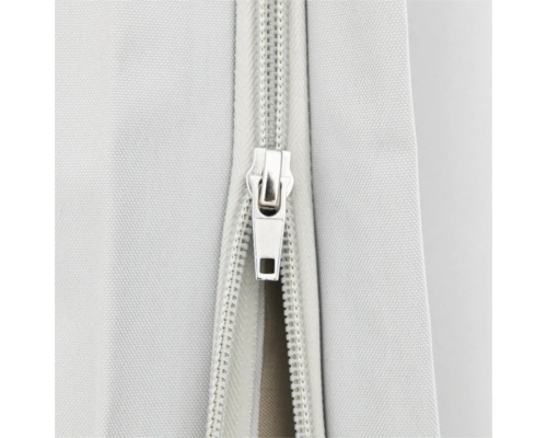 Detailopname van een ritssluiting op een textiel