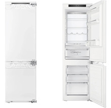 Inbouw koel-vriescombinatie met open deur om de binnenkant te laten zien