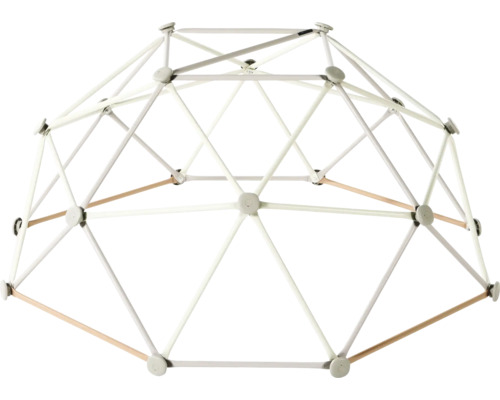 Geodetische koepel klimrek van metaal en hout