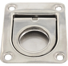 Een verzonken metalen klapgreep met vierkante basis en bevestigingsgaten.