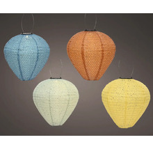Meerkleurige papieren lantaarns met zonnelamp om op te hangen