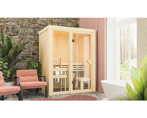 Interieurbeeld van een sauna met glazen deur, houten banken en accessoires in een badkamer