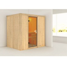 Vrijstaande houten sauna met glazen deur en interieur