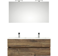Wastafelcombinatie met spiegel en houten decor