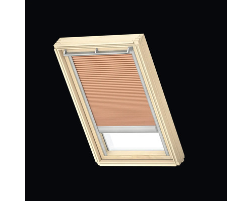 Dakvenster met plisségordijn voor lichtregulering