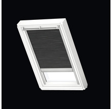 Dakvenster met jaloezie voor verduistering