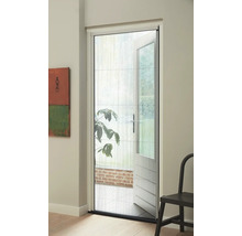 Hordeur met aluminium frame en plisségaas voor een open terrasdeur