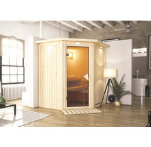 Interieurweergave van een woonkamer met een houten hoeksauna