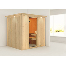 Houten sauna met glazen deur en geïntegreerde verlichting in een lichte ruimte.