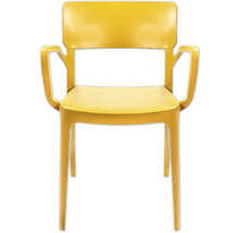 Gele stoel met armleuningen
